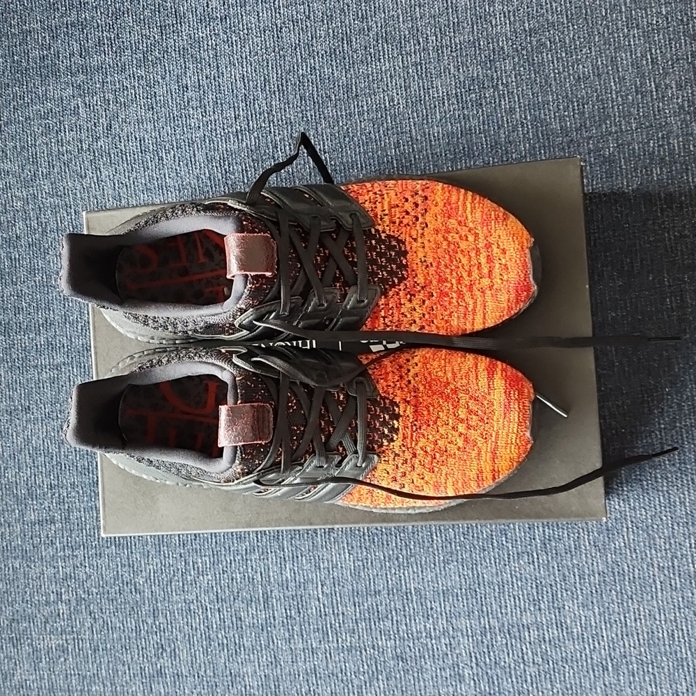 Limited edition Men's Adidas Ultraboost sz9